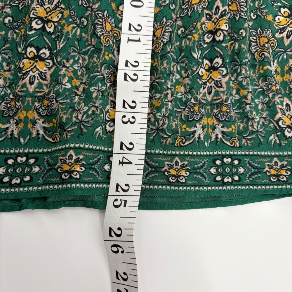 Max Studio Pleated Floral Paisley Blouse Green Women Size M Bell Sleeve‎ Boho - Picture 7 of 7